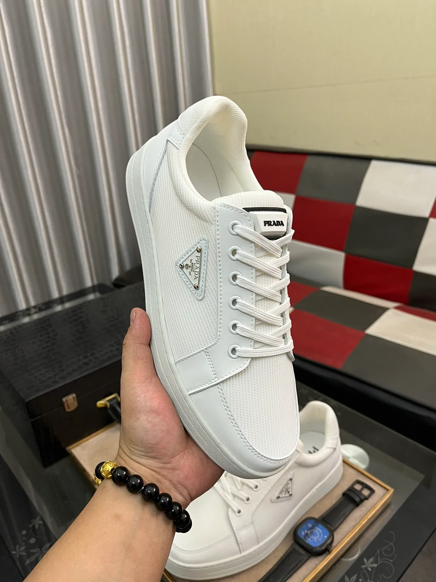 Men's shoes 💰420⌚️⌚️【PRADA】Prada - High-end quality casual sports shoes - Upper: calf leather shoe body with branded metal fasteners, - Inner lining: breathable leather lining - Outsole: ultra-light TPU foam·rubber; molded outsole -Super high quality control·Fine workmanship: highlighted (high-end·luxury·grade) -Size: 38-443️⃣Colors available